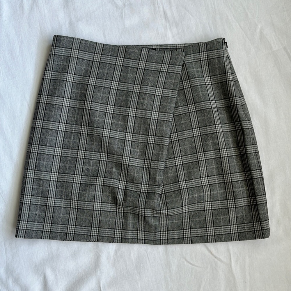 NWT Banana Republic Plaid Mini Skirt, Sz 4, Wool Blend